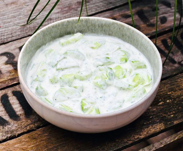 Gurkensalat-Joghurt-Dill-t Gurkensalat mit Joghurt und Dill
